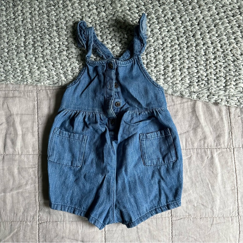 Old Navy | Baby Girls Ruffle Overall Shorts | 12-18m